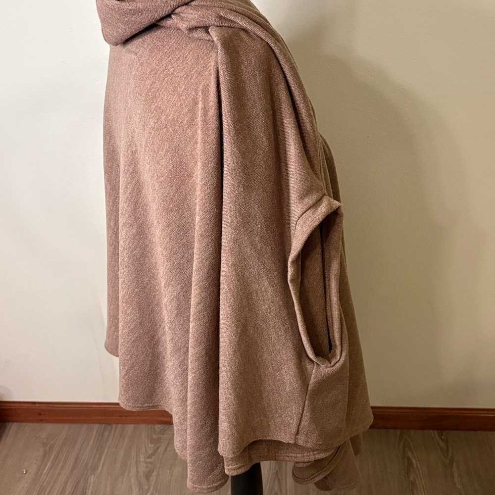 New Sweet Pea Women's Cowl Neck Sweater Poncho Tan Brown Made in USA​​ - Picture 2 of 5